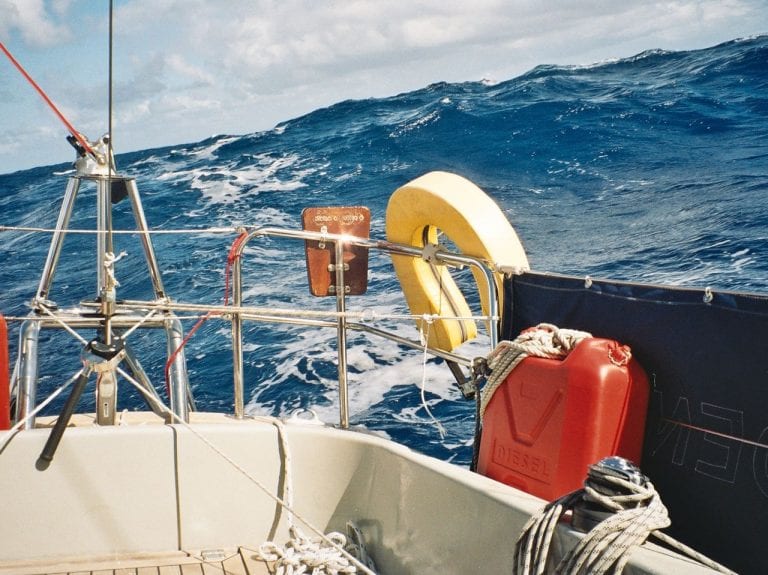 How to navigate using the Sea - The Natural Navigator
