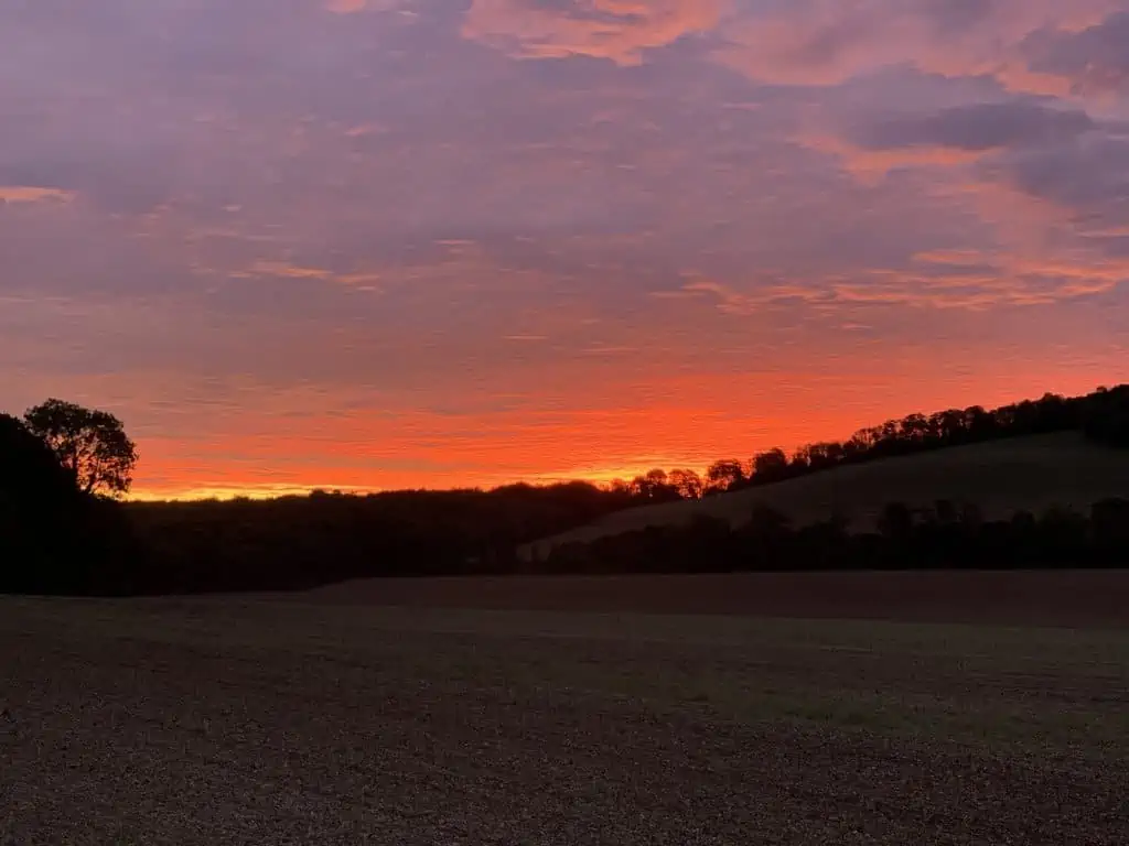 Red Sky In The Morning Shepherd S Warning The Natural Navigator